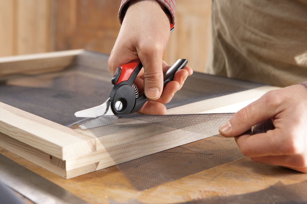 Combi shears D48-2 cut mosquito nets